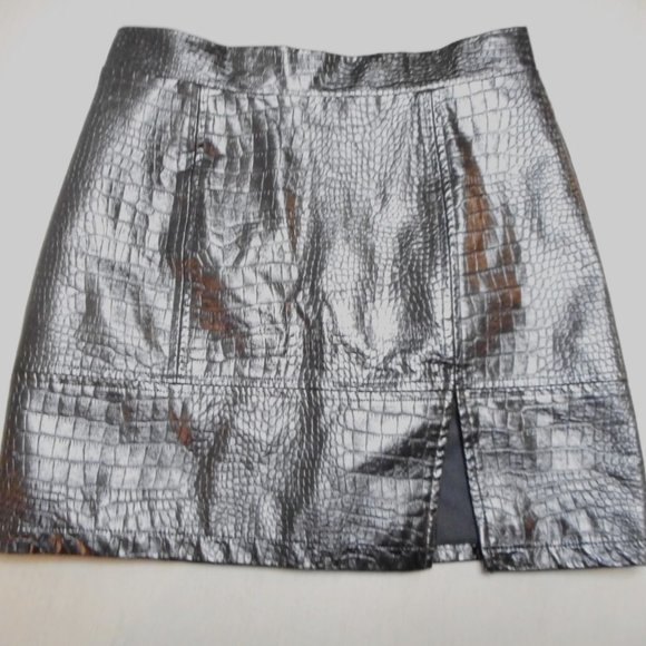 Runaway The Label  croc embossed mini skirt  size  S - Picture 2 of 7